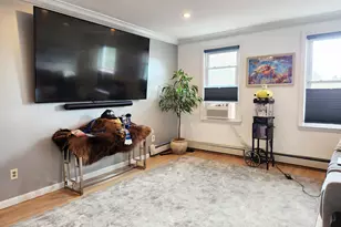 61 Aberdeen St, Stamford, CT 06902 - Photo 5