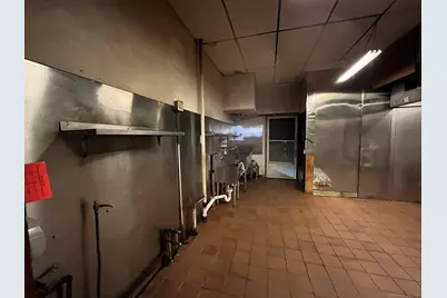 898 Whalley Avenue, New Haven, CT 06514 - Photo 15