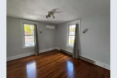 21 Acushnet Street, Naugatuck, CT 06770 - Photo 7