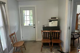 21 Acushnet St, Naugatuck, CT 06770 - Photo 13