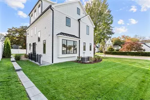 706 Judd St, Fairfield, CT 06825 - Photo 39