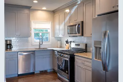 682 Second Avenue, West Haven, CT 06516 - Photo 5