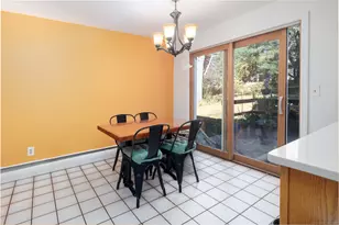 18 Meadowlark Rd, Simsbury, CT 06092 - Photo 11