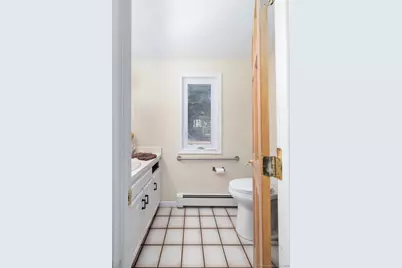 18 Meadowlark Road, Simsbury, CT 06092 - Photo 21