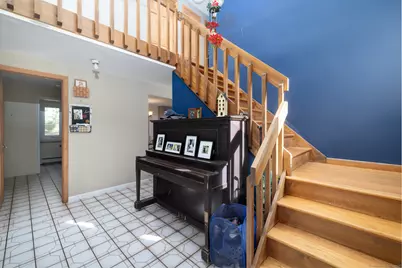 18 Meadowlark Road, Simsbury, CT 06092 - Photo 5