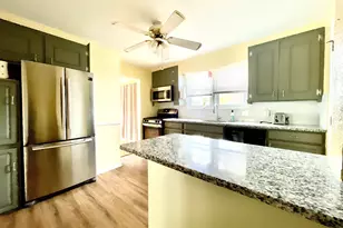 55 Bronx Ave, Waterbury, CT 06705 - Photo 9