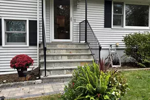 846 Beechwood Rd, Orange, CT 06477 - Photo 5