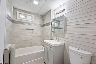 338 Pine St, Waterbury, CT 06704 - Photo 13