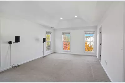 1 Shawe Street #1, Danbury, CT 06810 - Photo 19