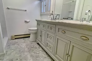 107 Benson Pl, Fairfield, CT 06824 - Photo 19