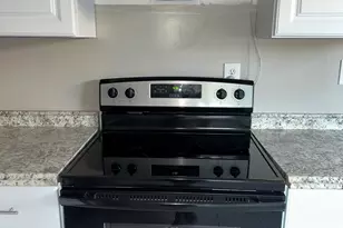 466 Merritt St, Bridgeport, CT 06606 - Photo 11