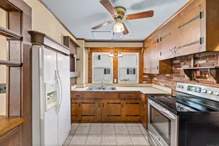 625 Vauxhall Street Ext., Waterford, CT 06385 - Photo 9