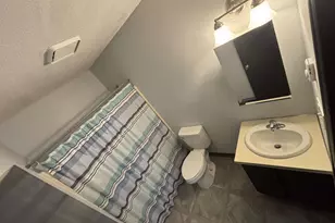 35 Mountain Village Rd, Waterbury, CT 06706 - Photo 9