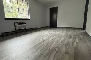 35 Mountain Village Rd, Waterbury, CT 06706 - Photo 7