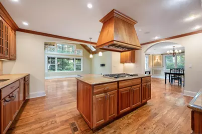 8 Caddy Road, Norwalk, CT 06851 - Photo 5