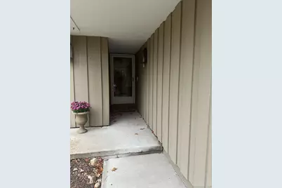 10 Ledgebrook Drive #10, Norwalk, CT 06854 - Photo 1