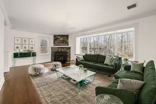 25 Wolfpits Rd., Bethel, CT 06801 - Photo 3