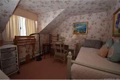 15 Trumbull Street, Stonington, CT 06378 - Photo 17