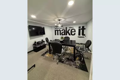 391 Center Street, Manchester, CT 06040 - Photo 7