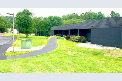 613 New Britain Avenue, Farmington, CT 06032 - Photo 5