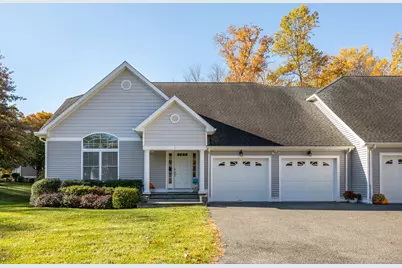 1 Blossom Court #1, New Milford, CT 06776 - Photo 1