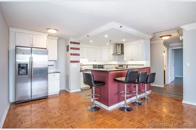 100 Wells Street #R802, Hartford, CT 06103 - Photo 3