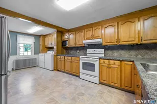 269 Hills St, East Hartford, CT 06118 - Photo 13