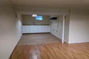 481 Bunker Hill Ave, Waterbury, CT 06708 - Photo 9