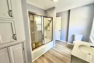 311 Wolcott St, Waterbury, CT 06705 - Photo 11