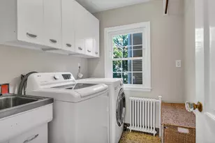 1060 Ridge Rd, Hamden, CT 06517 - Photo 21