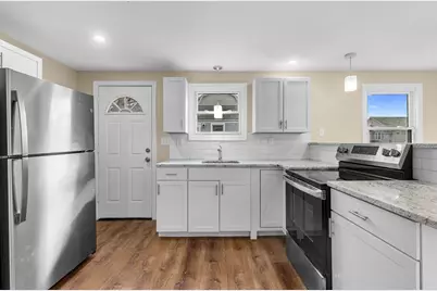 70 Ashford Street, Hartford, CT 06120 - Photo 9