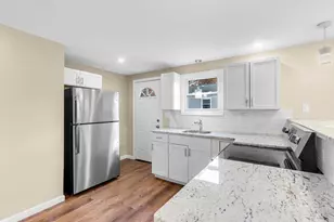 70 Ashford St, Hartford, CT 06120 - Photo 11