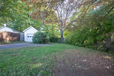 61 Woodmere Road, West Hartford, CT 06119 - Photo 7