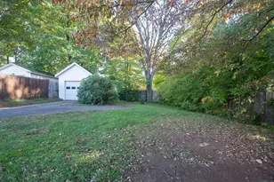 61 Woodmere Rd, West Hartford, CT 06119 - Photo 7