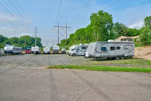 10 Deepwood Dr, Southington, CT 06489 - Photo 31