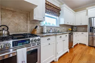 7 Gibson Ave, Narragansett, RI 02882 - Photo 11