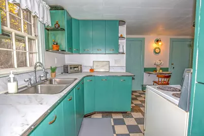 58 Maple Street, Ellington, CT 06029 - Photo 11