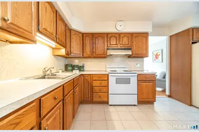 20 Prospect Street, Middletown, CT 06457 - Photo 7