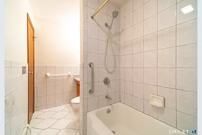 20 Prospect Street, Middletown, CT 06457 - Photo 23