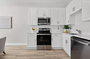 120 Broad St, New London, CT 06320 - Photo 7