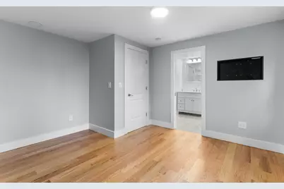 123 Exeter Street, Bridgeport, CT 06606 - Photo 13