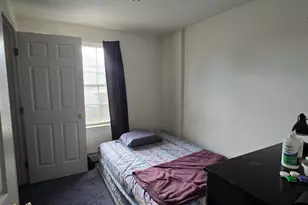 14 Bennett Cir, Hartford, CT 06120 - Photo 7