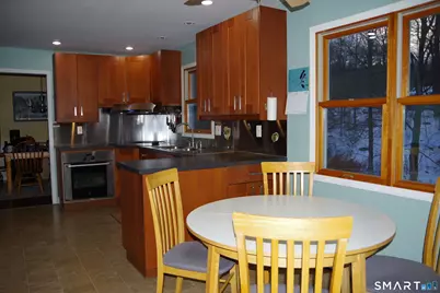 11 Olympic Drive, Danbury, CT 06810 - Photo 7