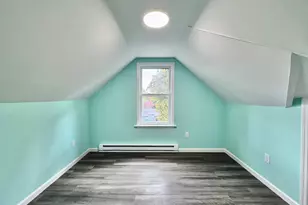 37 Goodyear Ave, Naugatuck, CT 06770 - Photo 13