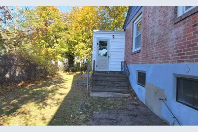 118 Bloomingdale Road, Waterford, CT 06375 - Photo 5