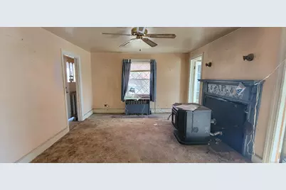 118 Bloomingdale Road, Waterford, CT 06375 - Photo 9