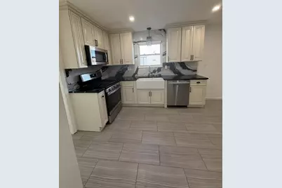 45 Birdsey Street, Bridgeport, CT 06610 - Photo 5