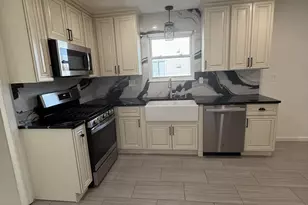 45 Birdsey St, Bridgeport, CT 06610 - Photo 5