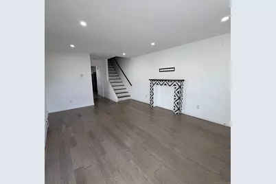 45 Birdsey Street, Bridgeport, CT 06610 - Photo 3