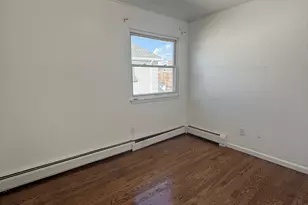 45 Birdsey St, Bridgeport, CT 06610 - Photo 15